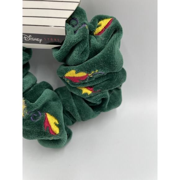 Vintage Disney 90s Pocahontas Scrunchie Hair Tie - NEW With Tags - Picture 4 of 6